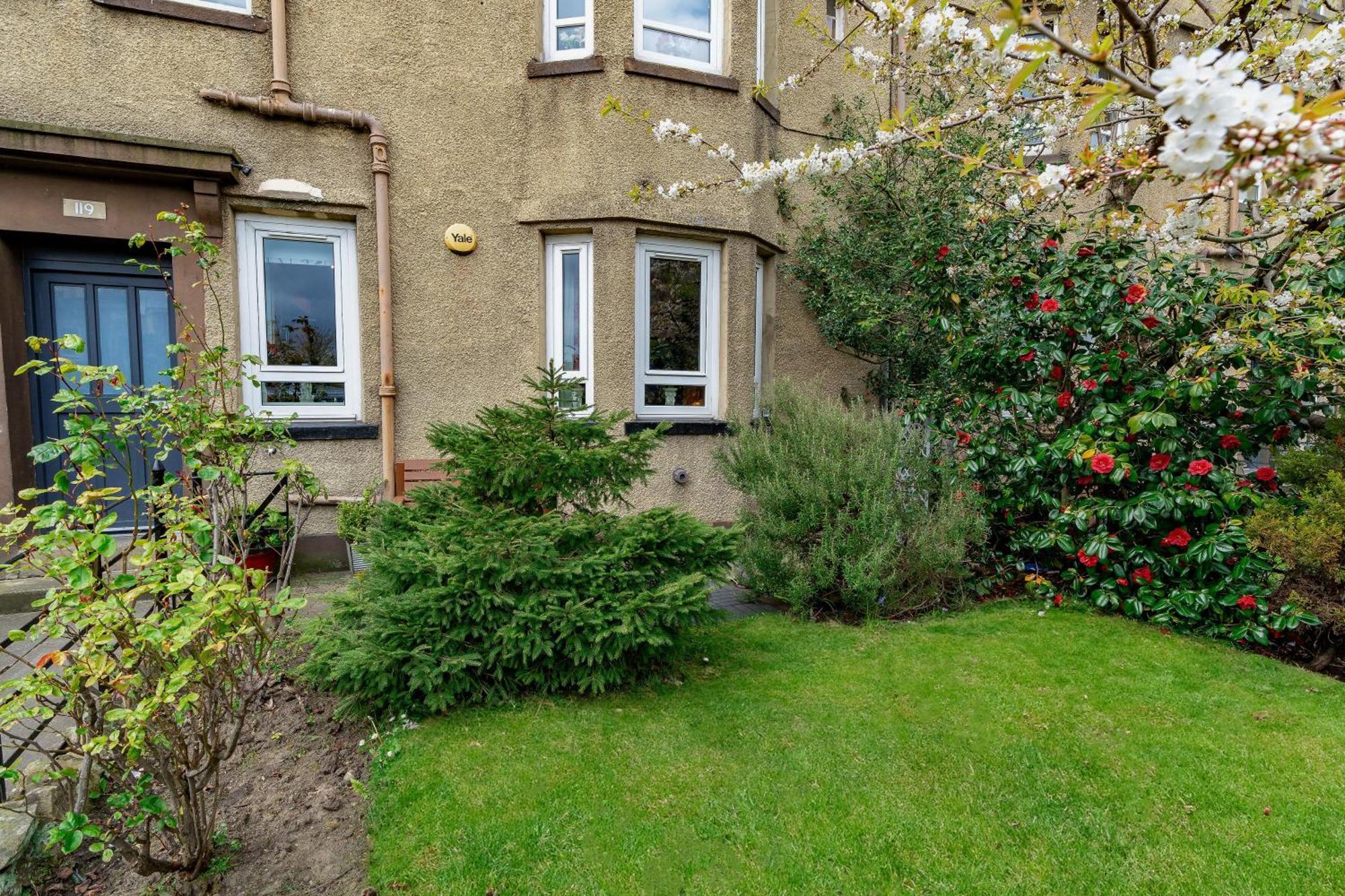 The Restalrig Apartment Edinburgh Exterior photo